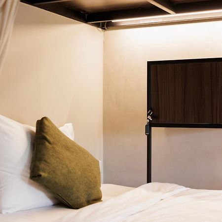 C'House Bangkok 호스텔 외부 사진