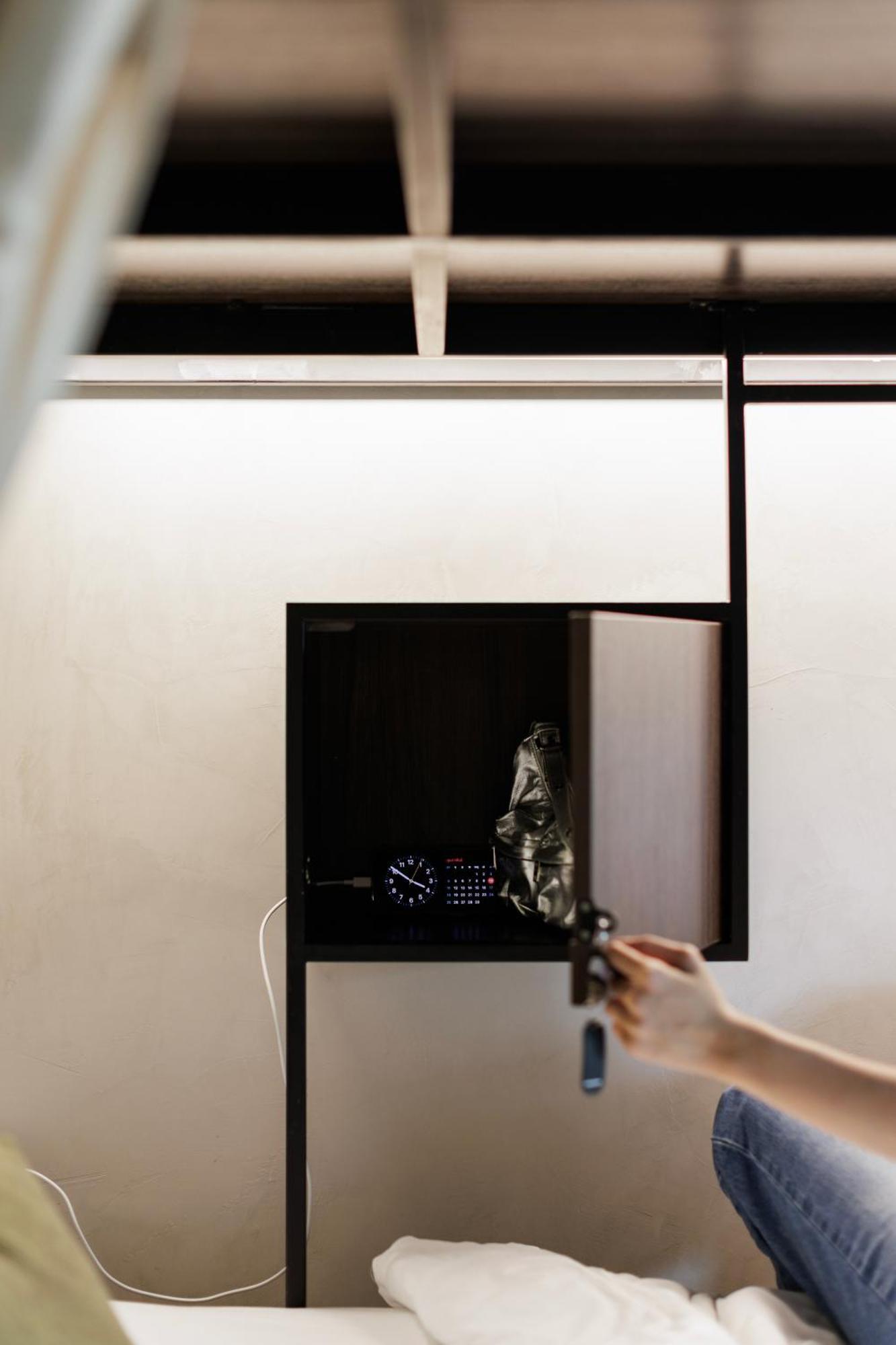 C'House Bangkok 호스텔 외부 사진