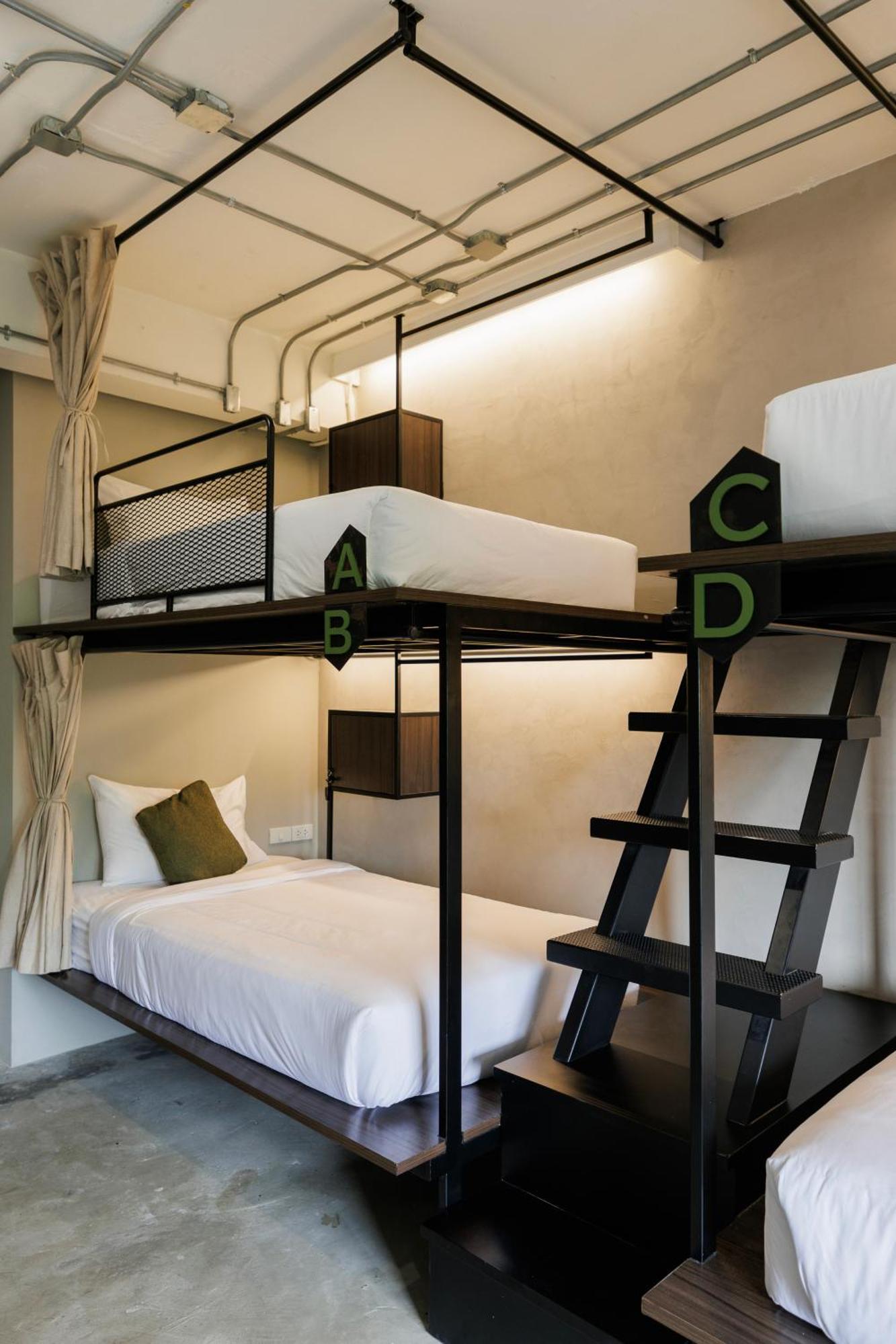 C'House Bangkok 호스텔 외부 사진