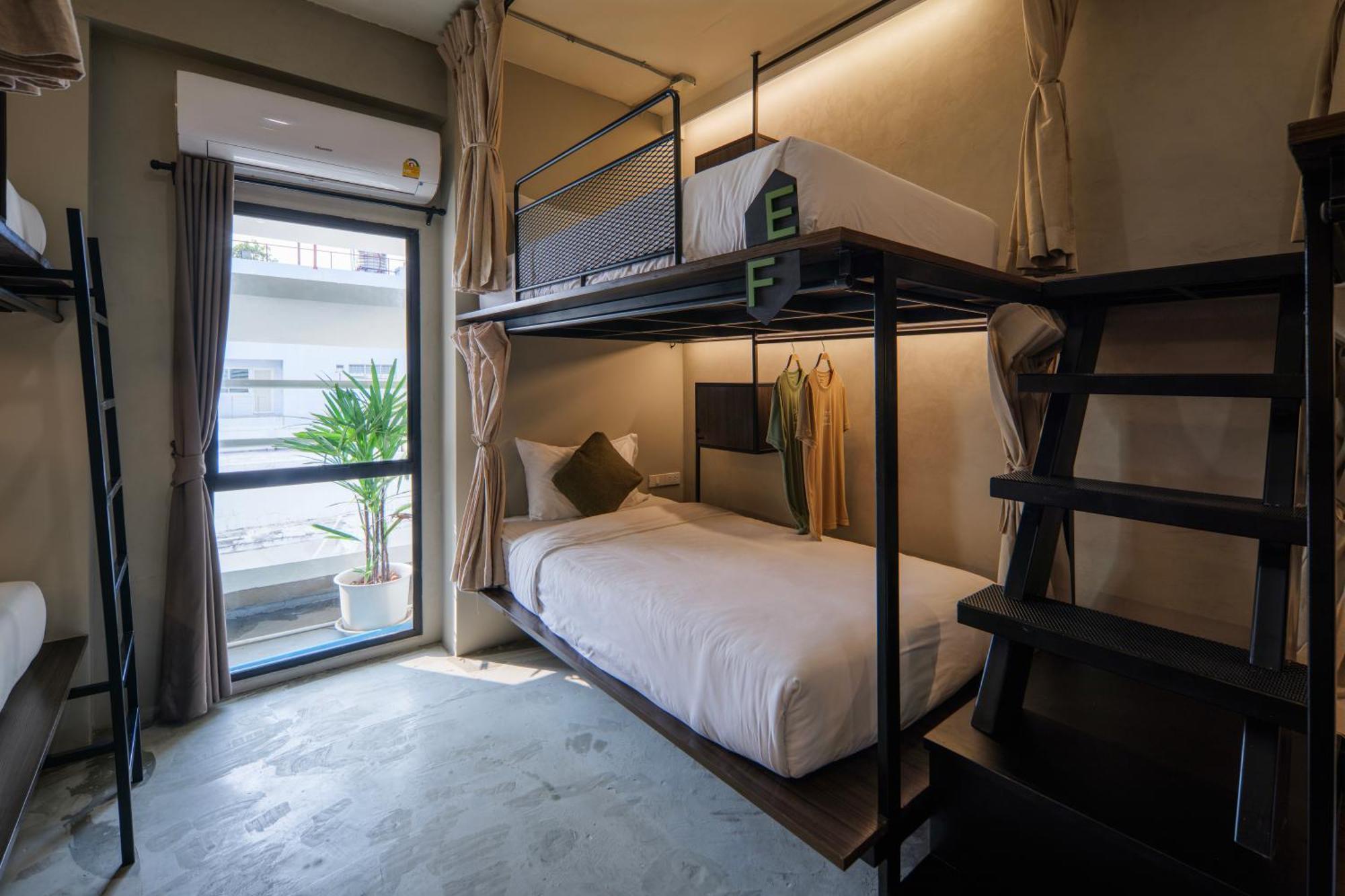 C'House Bangkok 호스텔 외부 사진
