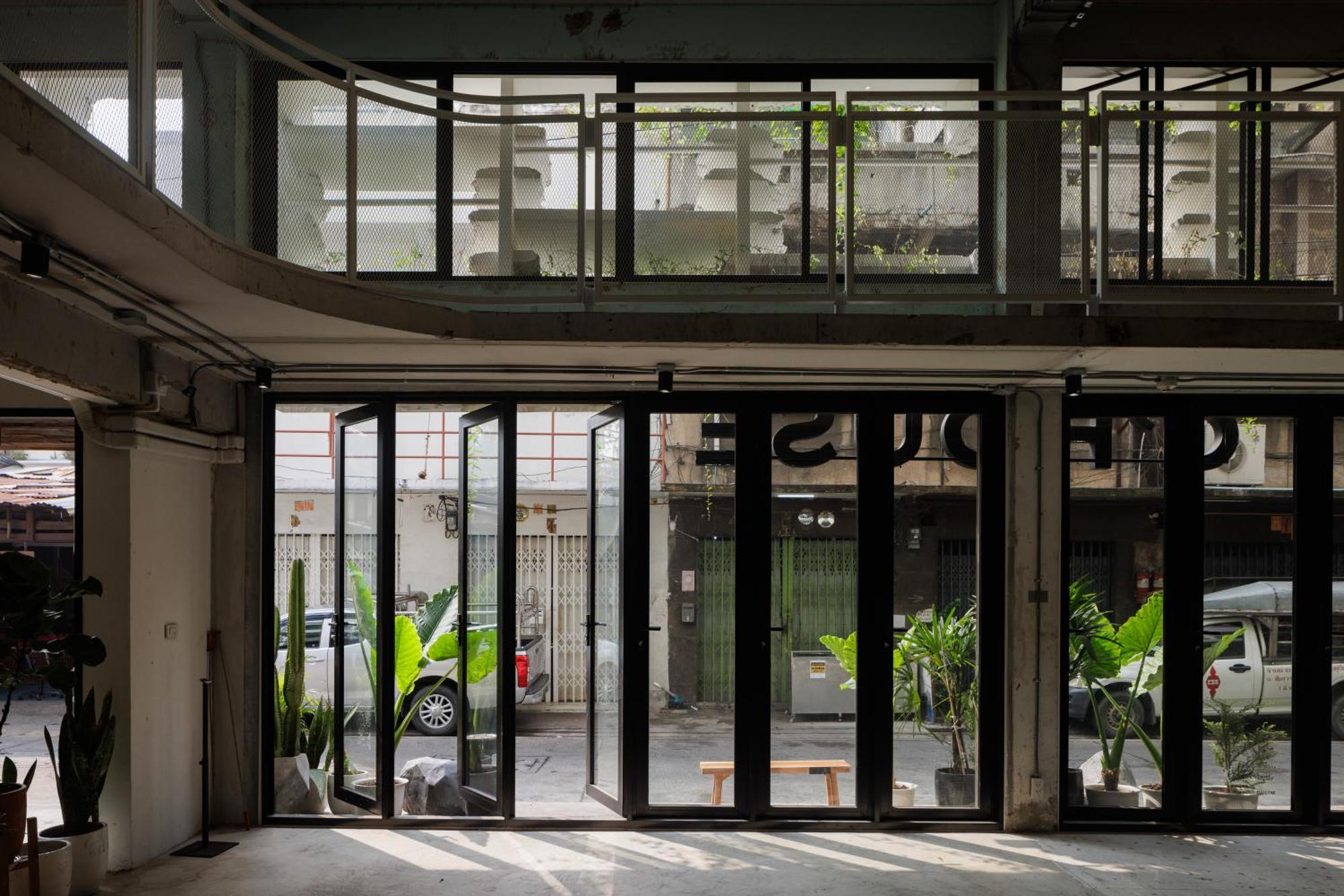 C'House Bangkok 호스텔 외부 사진